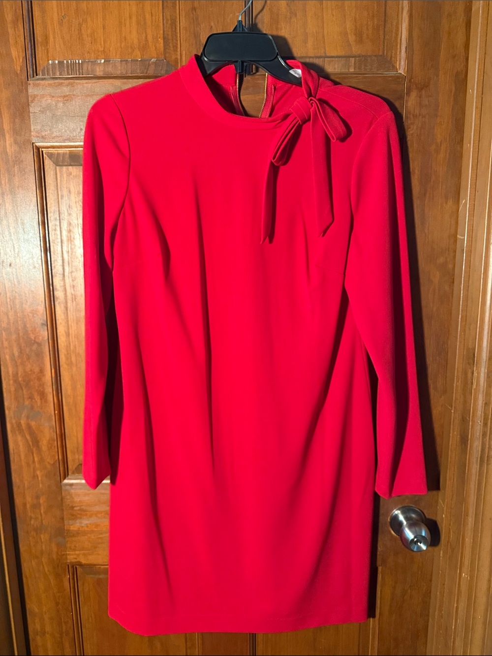 Calvin Klein Red Long-Sleeve Bow-Neck Shift Dress